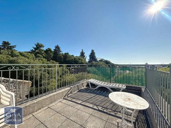 Appartement à louer 2 pièces 25.86m² Nîmes (30000)