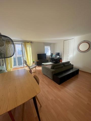 Appartement 3 pièces 72 m2 - Bussy Saint Georges - BUSSY SAINT GEORGES