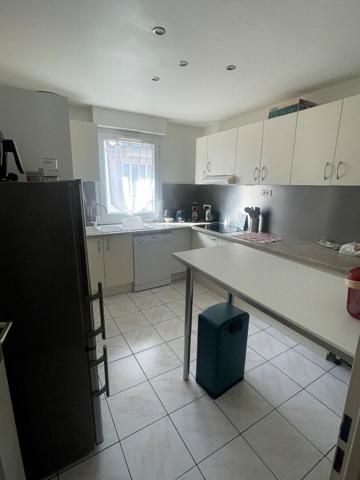 Appartement 3 pièces 72 m2 - Bussy Saint Georges - BUSSY SAINT GEORGES