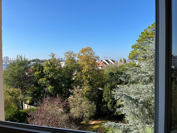 Appartement 5 pièces 114 m² + Balcon Garage Rond point de Vannes , Nantes 44100