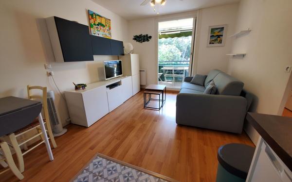 Appartement à vendre    2 pièces • 25 m2 La Seyne-sur-Mer