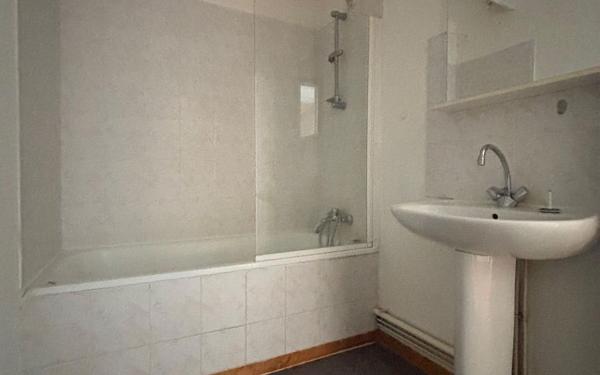 Appartement à louer    3 pièces •  Alençon