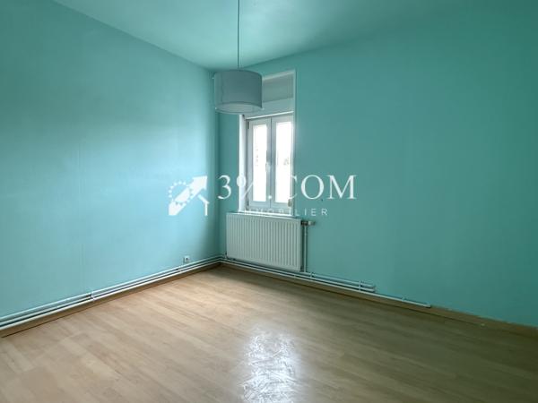 Maison 5 pièce(s) 4 chambre(s) 105 m²