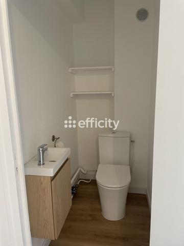 Appartement
         3 pièces
        - 56 m² Bien prestige 490 000 € *