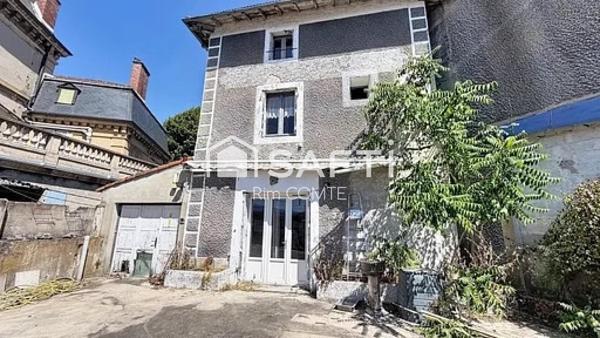 SAINT-RAMBERT-D’ALBON – EN PLEIN CŒUR DU VILLAGE – MAISON DE CARACTÈRE DE 162 M² À FORT POTENTIEL !!