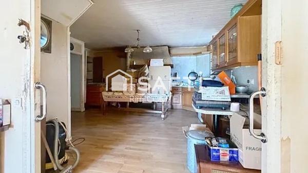 SAINT-RAMBERT-D’ALBON – EN PLEIN CŒUR DU VILLAGE – MAISON DE CARACTÈRE DE 162 M² À FORT POTENTIEL !!