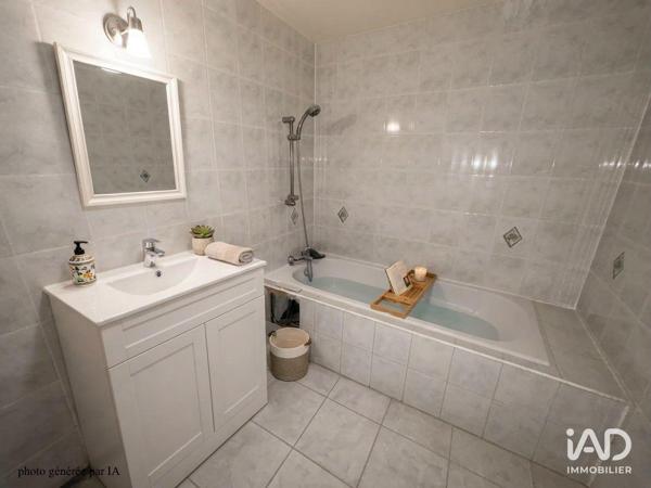 Maison à vendre 4 pièces 90 m² Saint-Germain-de-Joux