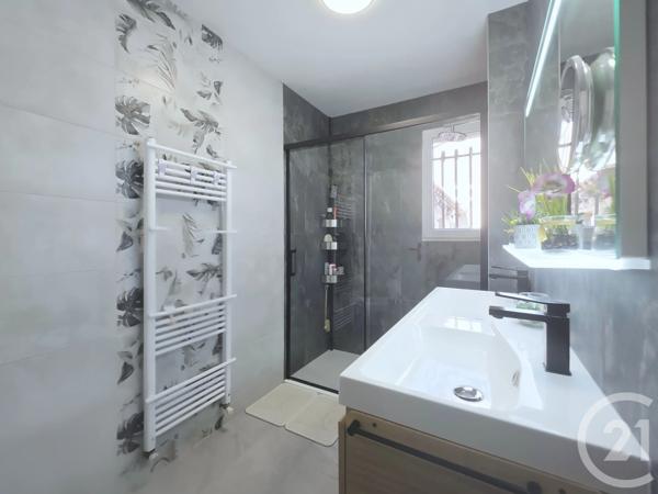 Maison à vendre  4 pièces - 110,70 m 2   ISTRES  - 13