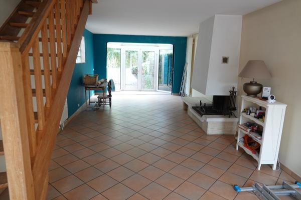 Vélizy-Villacoublay (78140) Maison en Bordure de forêt de velisy 5mn RER C