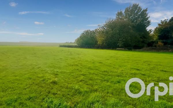 Terrain à vendre    Étrépagny