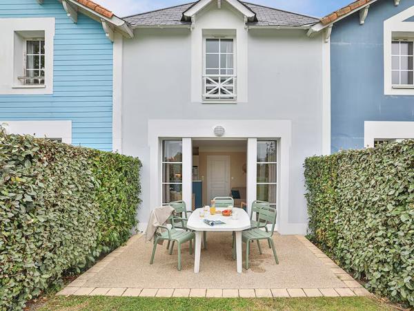 A VENDRE POUR INVESTISSEMENT LMNP TOURISME: Maison T3 duplex de 43.90 m2 situé à Talmont Saint Hilaire (85440)