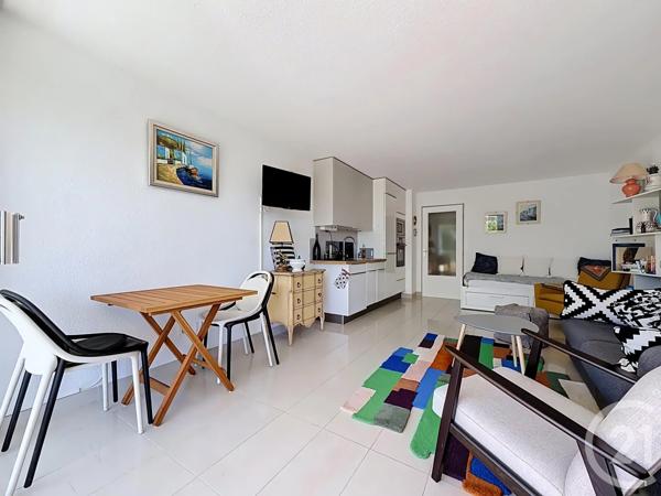 Appartement Studio à vendre  1 pièce - 31,12 m 2   ST RAPHAEL  - 83