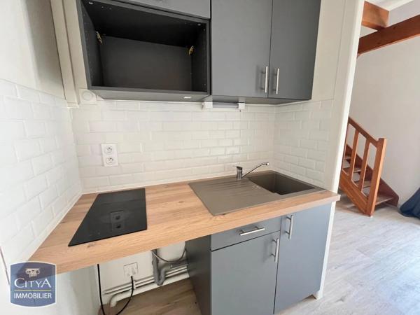 Appartement à louer 2 pièces 41.8m² Bourges (18000)