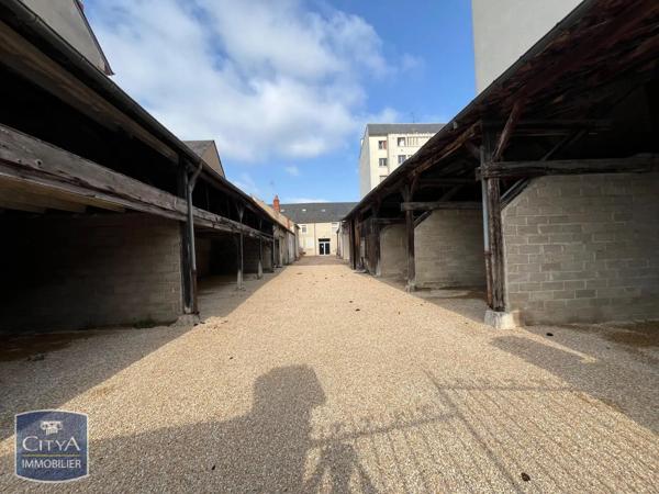 Appartement à louer 2 pièces 41.8m² Bourges (18000)