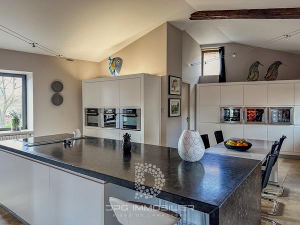 Saint-Vérand (71570) Une maison signature entre Lyon, Dijon et Genève