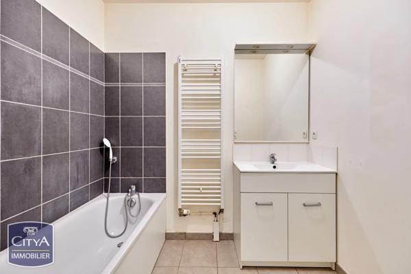 Appartement à vendre 4 pièces 80m² La Rivière-Saint-Sauveur (14600)