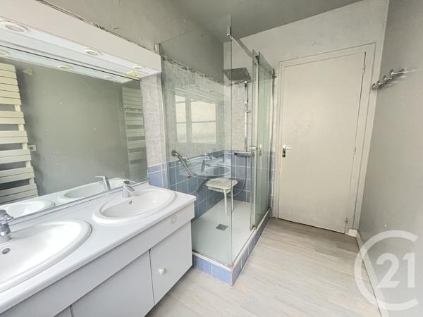 Appartement F4 à vendre  4 pièces - 109,93 m2 EVREUX - 27