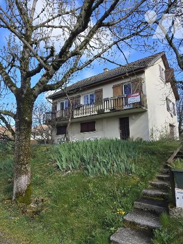 Maison individuelle, quatre chambres sur la commune de VERCIA (VAL-SONNETTE).