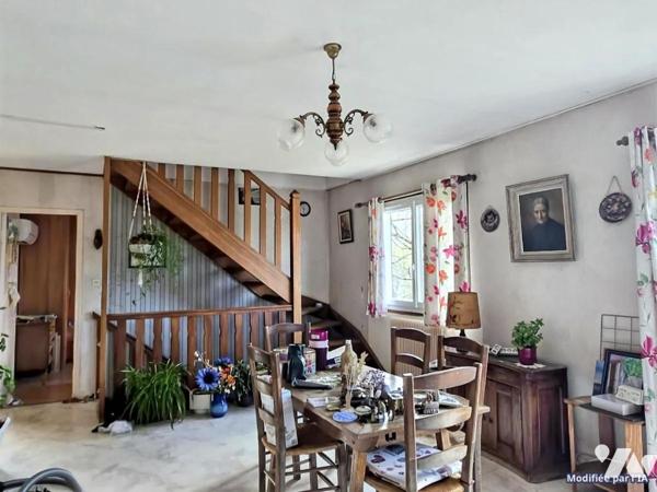 Maison individuelle, quatre chambres sur la commune de VERCIA (VAL-SONNETTE).