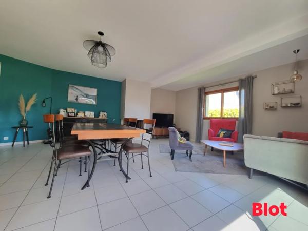Maison 6 pièce(s)