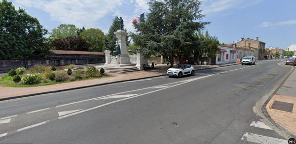 A VENDRE - Immeuble de rapport de 250m2 - Local commercial loué + 2 appartements loués