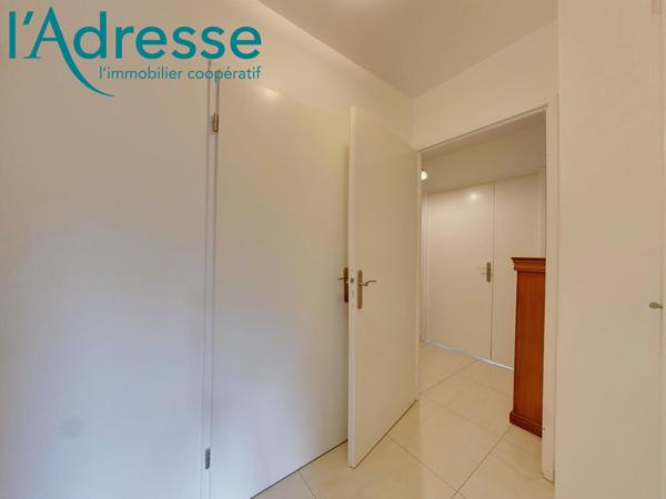 Appartement Emerainville 3 pièce(s)