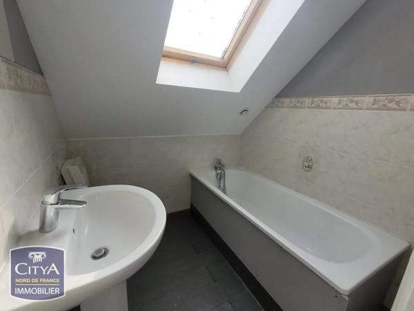 Appartement à louer 55.13m² La Sentinelle (59174)