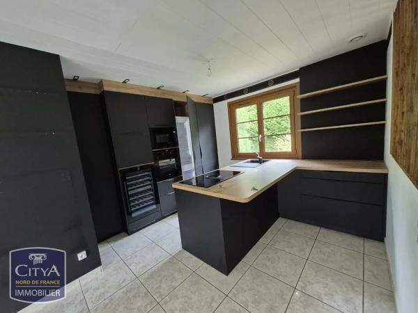 Maison à louer 4 pièces 169.08m² Aire-sur-la-Lys (62120)