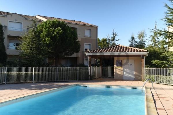 Location / Appartement T2