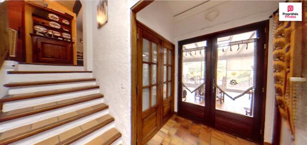 Maison 6 pièces 120 m², Vue lac et port, Terrasse, Véranda