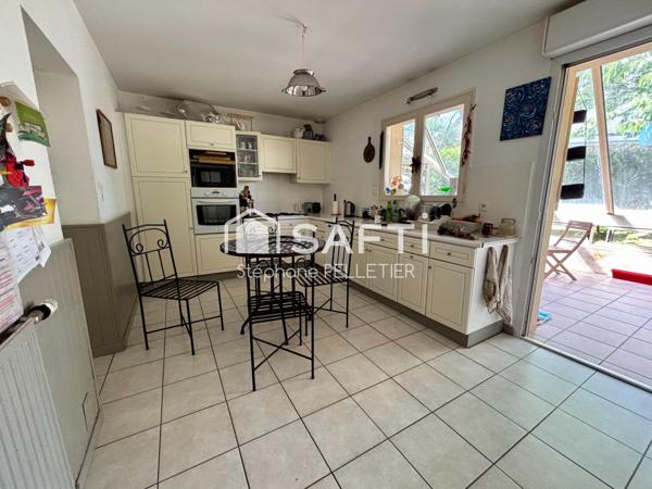 Fort potentiel à Acigné _ Grande maison au calme