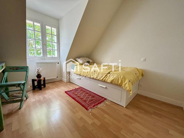 Fort potentiel à Acigné _ Grande maison au calme