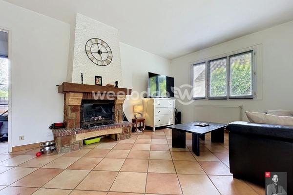 Maison à vendre 5 pièces de 84 m² à Jouy-le-Moutier