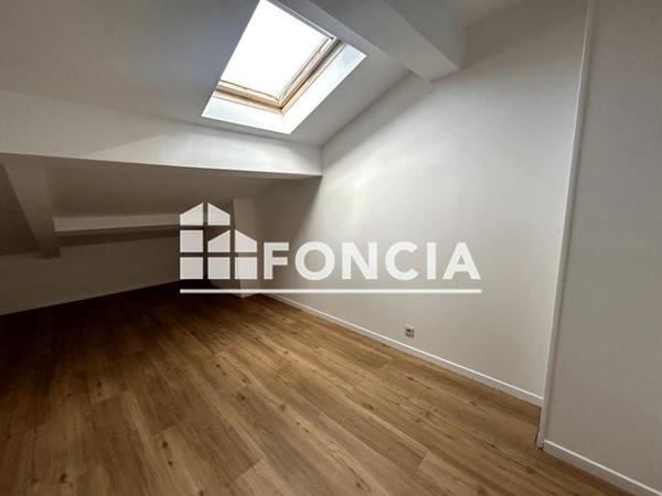 À vendre Studio 27 m² - Bordeaux 33100