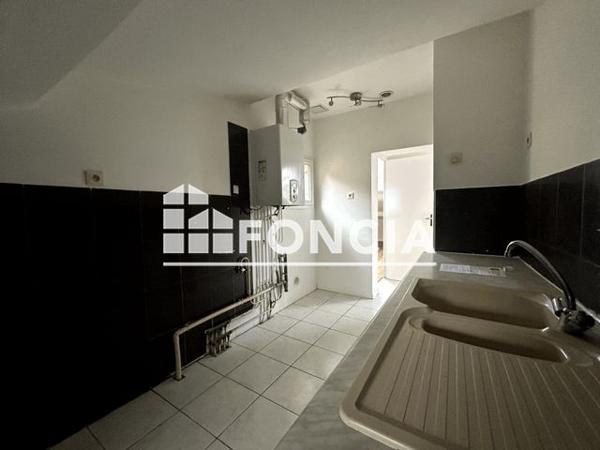 À vendre Studio 27 m² - Bordeaux 33100