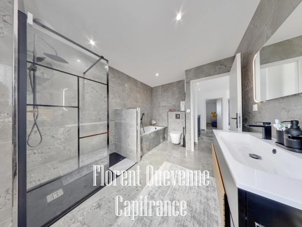 Superbe maison contemporaine avec suite parentale au rez-de-chaussée