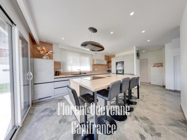 Superbe maison contemporaine avec suite parentale au rez-de-chaussée