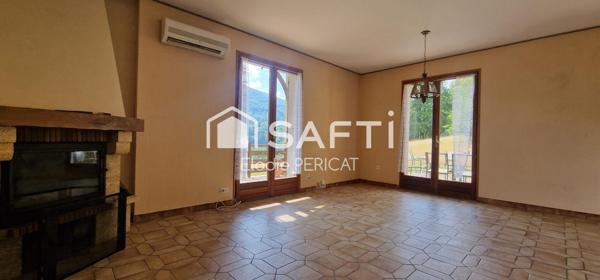 T3 au calme avec vue montagne et double terrasse