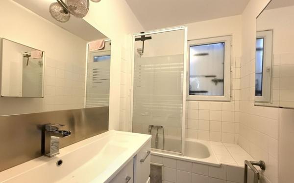 Maison à vendre    4 pièces •  Saintes