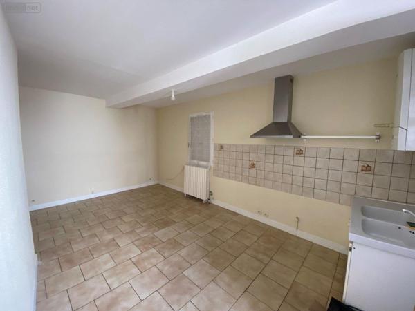 Immeuble à vendre à Brou dans l'Eure-et-Loir (28160), ref : 211035BROU