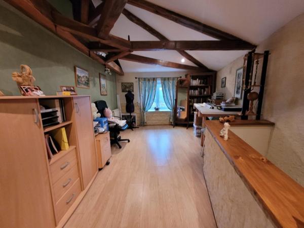 MAISON 4 PIÈCES 165 M2