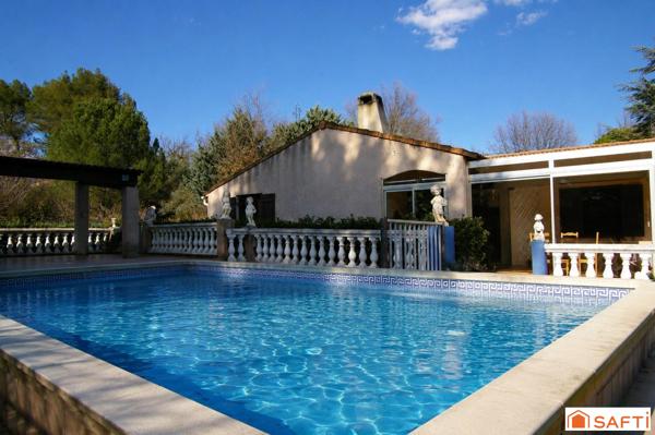 Maison T5 de 140 m2 avec piscine