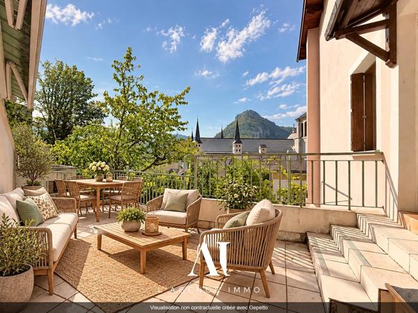 Appartement T4 en duplex de 112,12 m² avec jardin, terrasse et balcon avec une vue magnifique et sans vis à vis – Saint-Claude 39200 – Centre-ville