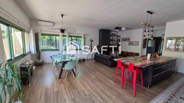 Coup de cœur assuré - Mazet de 106 m² !   Vendu meublé