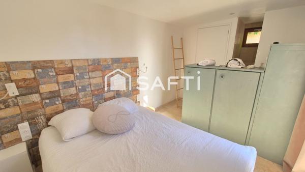 Coup de cœur assuré - Mazet de 106 m² !   Vendu meublé