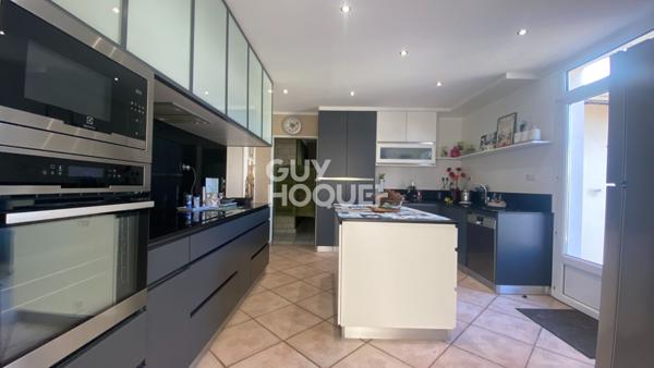 Maison Ronce Les Bains 8 pièce(s) 217m2