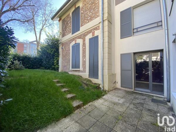 Appartement 2 pièces de 47 m² à Saint-Germain-lès-Corbeil (91250)