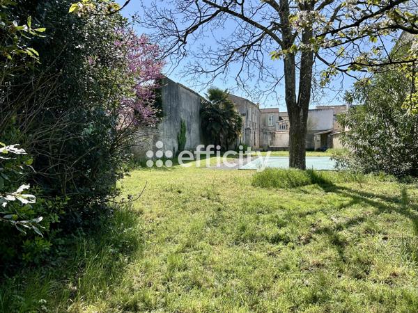 Maison 9 pièces - 215 m² Exclusivité efficity