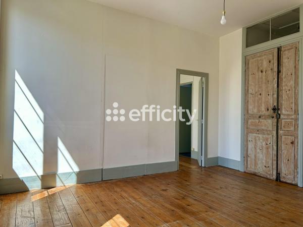 Maison 9 pièces - 215 m² Exclusivité efficity