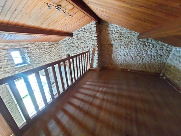 Maison de 40 m² avec jardinet